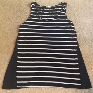 Zenana Outfitters Size Medium Top